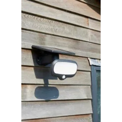 Luxform Solar Schijnwerper Montevideo -Bloeiplek Verkoopwinkel luxform solar schijnwerper montevideo solar batterij 3 2