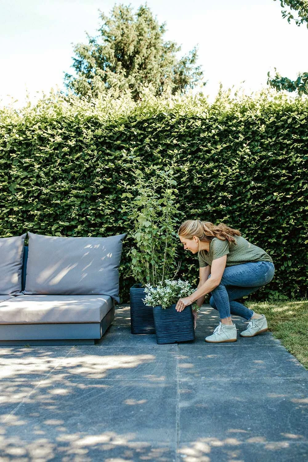 Capi Plantenbak Vierkant Nature Rib NL - L40 X B40 X H40cm - Zwart 3 Capi Plantenbak Vierkant Nature Rib NL - L40 X B40 X H40cm - Zwart - Afbeelding 3