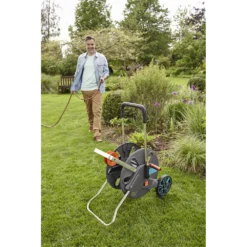 Slangenwagen AquaRoll Easy Set - L - 50m - Gardena 9 Slangenwagen AquaRoll Easy Set - L - 50m - Gardena -Bloeiplek Verkoopwinkel slangenwagen aquaroll easy set l 50m gardena 4 7
