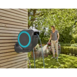 Wandslangenbox RollUp - S - 15m - Blauw - Gardena -Bloeiplek Verkoopwinkel wandslangenbox rollup s 15m blauw gardena 7 7
